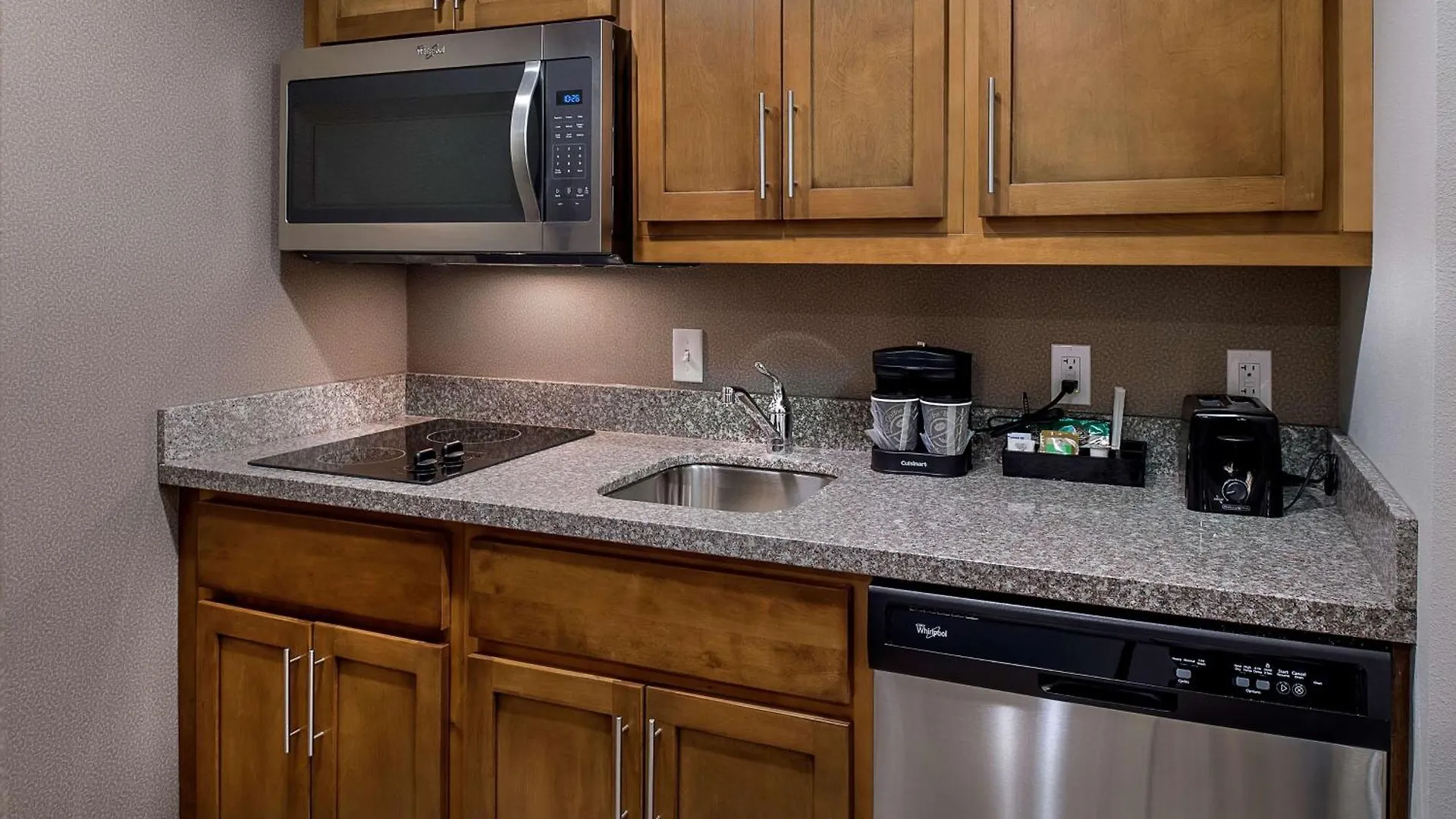 *** Hotel Homewood Suites By Hilton St. Louis Westport Maryland Heights United States